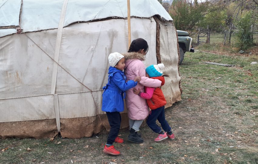 Children In Kyzyloi De